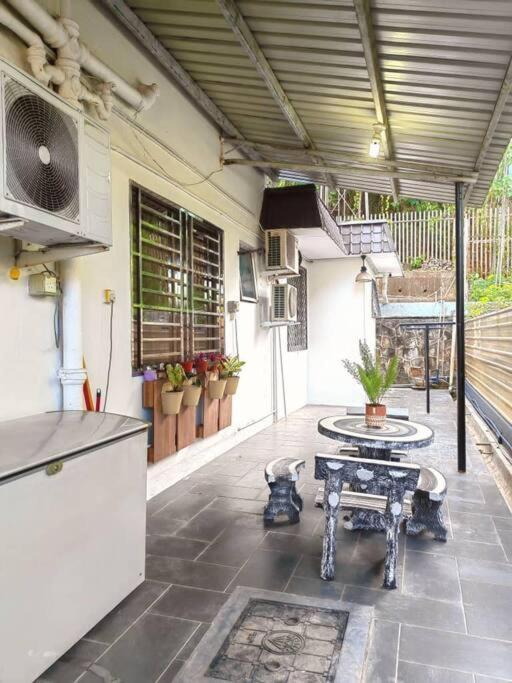Aaronl Homestay Kota Kinabalu Exteriör bild